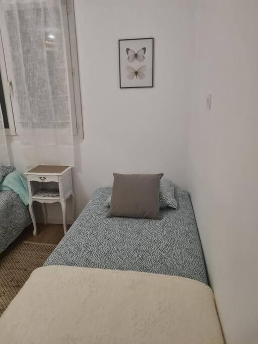 Charmant Appart Cosy Climatise Avec Terrasse Besseges Екстериор снимка
